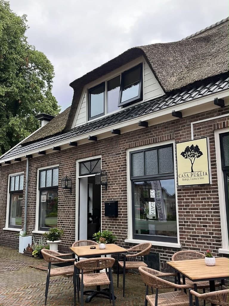 Terras van Casa Puglia bij Eextase Boutique Hotel in Eext